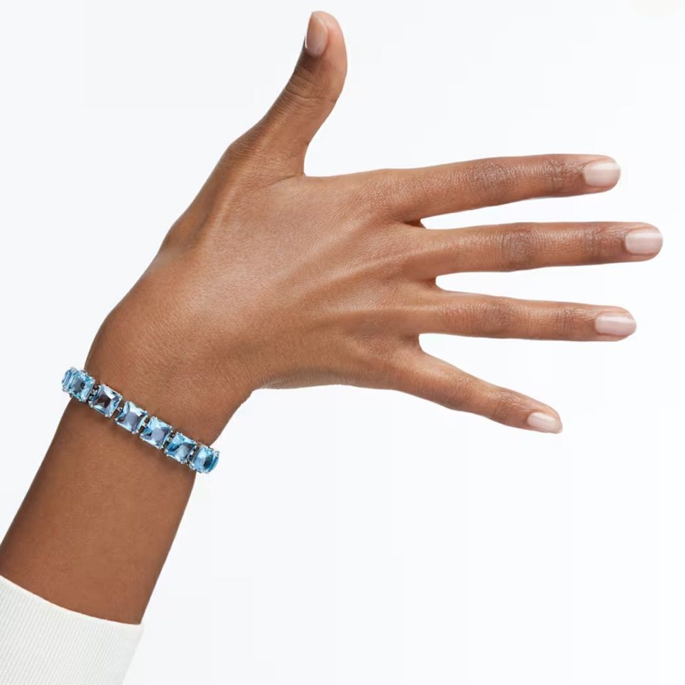 💛 Classic Swarovski Millenia Tennis bracelet - Picture 6 of 9